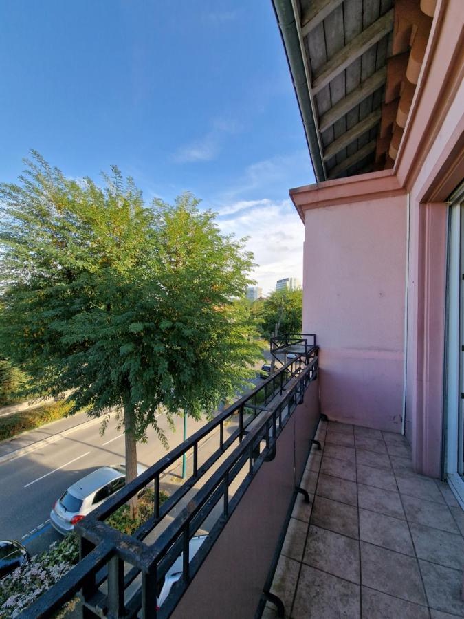 Nice Room 4 Minutes From Basel Shared Apartment 생루이 외부 사진