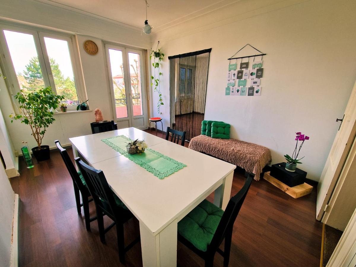 Nice Room 4 Minutes From Basel Shared Apartment 생루이 외부 사진
