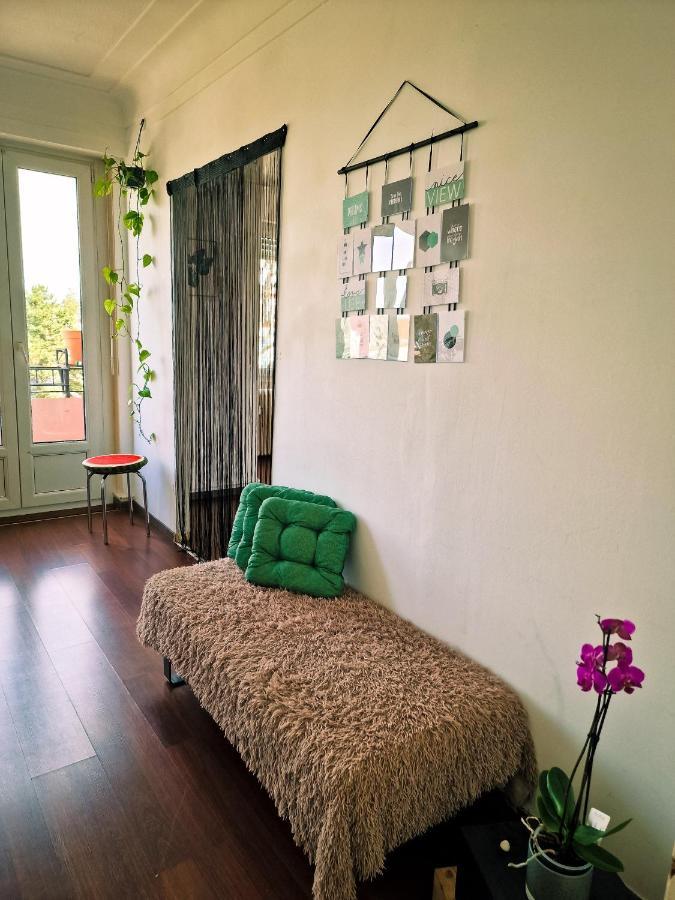 Nice Room 4 Minutes From Basel Shared Apartment 생루이 외부 사진